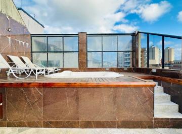 Apartamento · 168m² · 3 Quartos · 2 Vagas · Cobertura Penthouse reformada á venda na Enseada no Guarujá | QVista Inteligê...