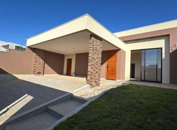 Casa · 190m² · 3 Quartos · 5 Vagas · Casa de 190m na entrada da cidade de Lagoa Santa