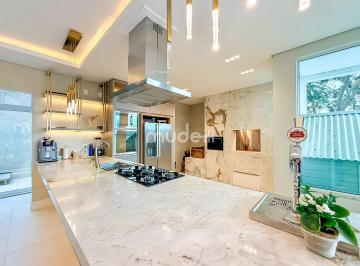 Casa · 600m² · 5 Quartos · 10 Vagas · Sobrado Triplex Alto Padrão