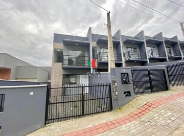 Casa · 65m² · 2 Quartos · 1 Vaga · Casa em Águas Claras, Brusque, com 2 quartos, sala e cozinha integradas, espaço de lazer nos fundos