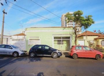 Casa · 637m² · Casa Padrão em Araraquara