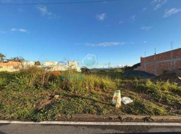 Casa · 200m² · Lote Residencial em Lagoa - Macaé, RJ