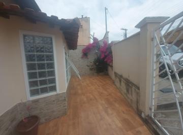 Photo_0 ·
Magnífica residência à venda I 220m² úteis I Ampla Sala e 3 Dormitórios + Quintal