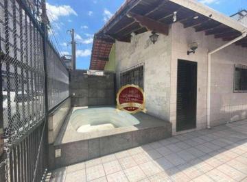 f005030abe08b55f8b7542e5a85d191f565e7550 · Casa com 2 quartos sendo 1 suíte, piscina, 2 vagas de garagem, terraço para área gourmet.