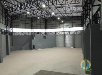 Comercial · 820m² · Pavilhão/Galpão para alugar no bairro Parque Paraíso - Itapecerica da Serra/SP