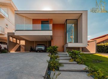 Foto 02 · Mansão de Luxo à Venda em Condomínio Exclusivo de Jandira-SP - 5 Quartos, 5 Suítes, 3 Salas, 7 Banhe