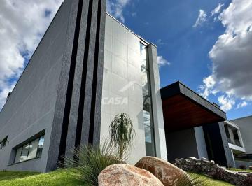 Casa · 261m² · 2 Vagas · La Barra
