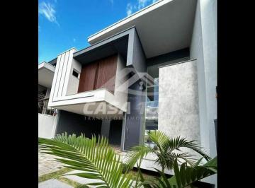 Casa · 208m² · 2 Vagas · Casa