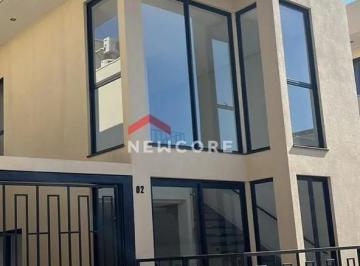Casa de 1 quarto, Medianeira · Sobrado em Rua Antonio Lacerda Braga - Condá - Medianeira/PR