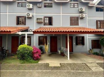 Casa · 94m² · 3 Quartos · 1 Vaga ·
Casa em condomínio fechado com 94m2, 3 dormitórios no bairro Camaqu