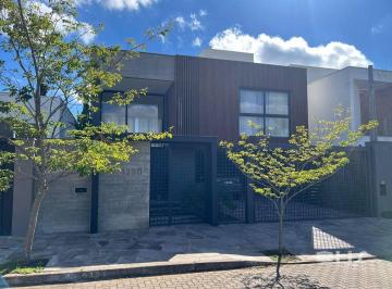 fb281f73002f399d334e510e87854ba39eb533d2 · Casa com 3 dormitórios à venda, 180 m² por R$ 1.685.000,00 - União - Dois Irmãos/RS
