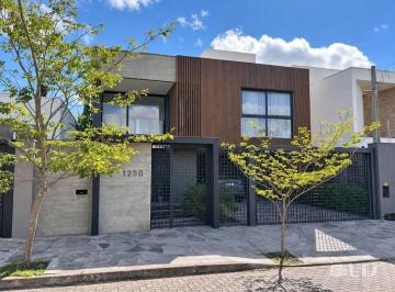 4da8593757c54b4c49a51611a962a71aa941dd2e · Casa com 3 dormitórios, 180 m² - venda por R$ 1.685.000,00 ou aluguel por R$ 9.000,00/mês - União -