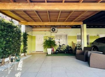 32994b5e · Casa em Condomínio, 3 dormitórios, 95 m², em Igara
