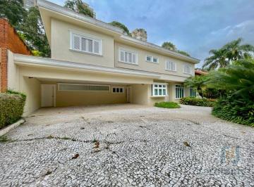 52d863fedc91f8c8b2c28d4787ff242b3e506cb5 · Casa espaçosa para locação
