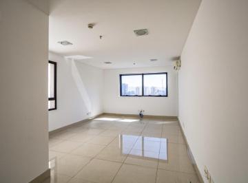 Comercial · 32m² · Sala comercial na Rua Turiassu, N. 591 - conjunto 113 • 32 m²