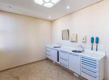 Comercial · 35m² · Sala comercial na Avenida Rebouças, N. 353 - 94 • 35 m²