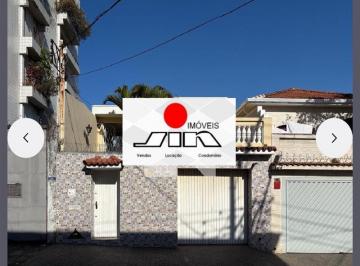 Casa · 420m² · 3 Quartos · 1 Vaga · Casa Térrea Espaçosa com Quintal, Jardim e Churrasqueira – 420m² de Conforto!