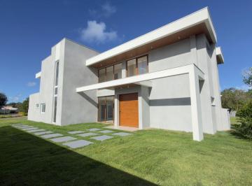 Casa de 5 quartos, Camaçari · Casa de Alto padrão em Busca Vida c/ 5 suítes. Agende sua visita