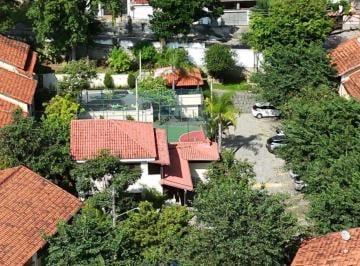 Casa de 2 quartos, Rio de Janeiro · Campo Grande | Casa 2 suites - Estrada do Cabuçu - Próximo ao supermercado Prezunic Caixa e FGTS!