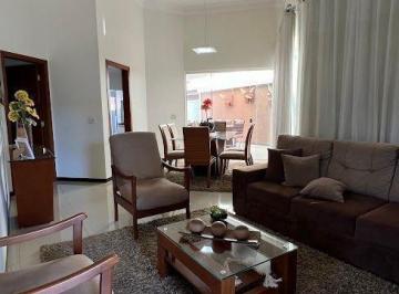 Casa · 221m² · 3 Quartos · 
                                Casa com 3 dormitórios à venda, 221 m² por R$ 1.450.000 - Residenci