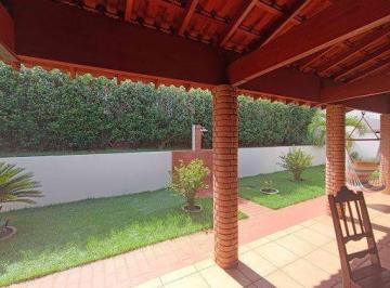 Casa · 200m² · 4 Quartos · 4 Vagas · 
                                Junção Condomínio Residencial Jardins de Barcelona  em São José do 