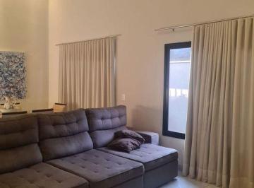 Casa · 218m² · 3 Quartos · 2 Vagas ·
Casa com 3 dormitórios à venda, 218 m² por R$ 1.300.000,00 - Villag