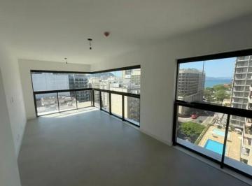 Apartamento de 3 quartos, Rio de Janeiro · Apartamento com 2 Quartos à venda, 95m² - Arpoador