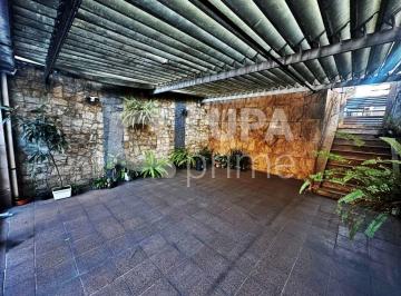 Casa · 200m² · 3 Quartos · 2 Vagas · CASA COM 3 QUARTOS E 2 VAGAS DE GARAGEM À VENDA NA VILA MARIA ALTA
