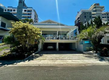 Casa · 650m² · 6 Quartos · Casa à venda - no Balneário Santa Clara
