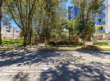Terreno · 360m² · Terreno à venda - em Ahú