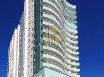Apartamento · 138m² · 3 Quartos · 4 Vagas · Apartamento Residencial / Centro