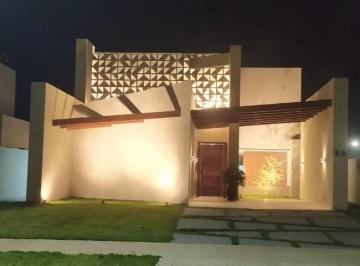 sobrado-em-condominio-com-4-quartos-a-venda2103285.jpeg · Sobrado em condomínio com 4 quartos, 230m², à venda em Barra dos Coqueiros, Centro