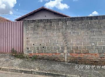 Photo_0 ·
Imóvel com potencial de valorização — Casa no Coracao Eucaristico, Carmo do Rio Cla