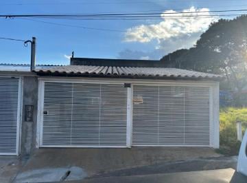 Casa de 3 quartos, Núcleo Bandeirante · Casa Reformada 3 Quartos 2 banheiros - 3º AV. Bloco 1300 - R$ 799 Mil