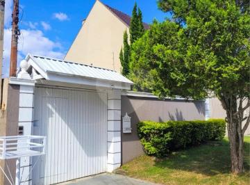 Casa de 3 quartos, Curitiba · Casa 3 Quartos com Suíte e 3 Vagas na Vila Guaíra – Espaçosa com Churrasqueira