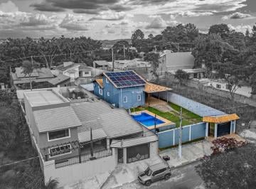 Casa · 600m² · 3 Quartos · 6 Vagas · Casa em Campos: Ótimo Preço e Conforto!