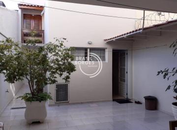 Casa · 186m² · 3 Quartos · 2 Vagas · Sobrado com Fino Acabamento no Jardim Siriema – 3 Dormitórios, Suíte, Edícula Assobradada e 186M² po