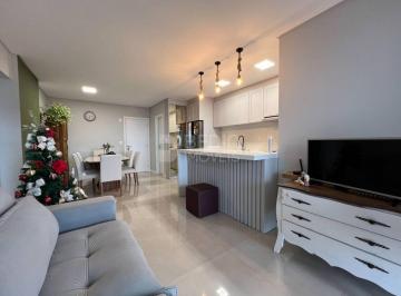 Apartamento · 84m² · 2 Quartos · 1 Vaga · Lago Moraine Apartamento 02 suítes à Venda Fazenda Itajaí