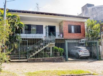 Casa · 312m² · 5 Quartos · 5 Vagas · Casa com 5 dormitórios e duas suítes próximo a Protásio e ao Iguatemi