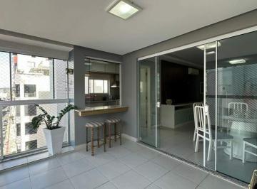 Apartamento · 102m² · 3 Quartos · 2 Vagas · Apartamento para Locação com 3 Suítes, Sacada com Churrasqueira e 2 Vagas no Ed. Maestro Jobim
