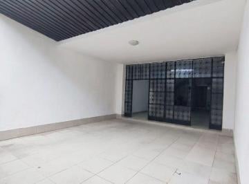 Casa de 2 quartos, Belém · CASA ALTO PADRAO NA TV. CAMPOS SALES 300m² Pátio 4 QUARTOS, SENDO 2 SUITES,
300m² LOCALIZAÇÃO PRIVIL