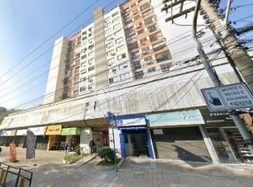 Comercial · 37m² · Loja na Av. Praia de Belas. Imediações Tribunal, Foro.