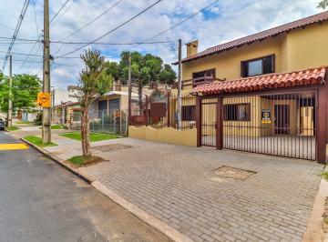 Casa · 300m² · 4 Quartos · 10 Vagas · Excelente residência com 4 dormitórios
