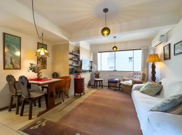 Apartamento · 61m² · 2 Quartos · 1 Vaga · Apartamento reformado, 2 dormitórios, 2 banheiros e uma vaga de garagem, muito bem localizado no bai