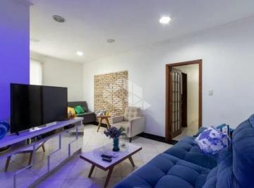 Casa · 127m² · 3 Quartos · 5 Vagas · Casa de 3 quartos bairro Azenha