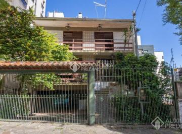 Casa · 400m² · 4 Quartos · 2 Vagas · Casa no Mont Serrat com 400m, 4 dormitórios com 1 suíte, garagem para 2 carros