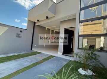 Foto 01 · Casa térrea à venda na Vila Caputera, Mogi das Cruzes-SP, com 3 suítes (sendo 1 master com closet), 