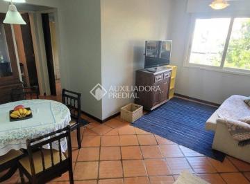 Apartamento · 48m² · 1 Quarto · 1 Vaga · Aparatamento de um dormitório mobiliado com piscina a 3 quadras do mar em Torres.