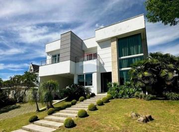 Casa · 551m² · 4 Quartos · Casa de Alto Padrão no Alphaville Graciosa