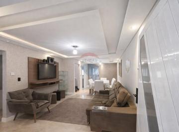 Casa · 160m² · 4 Quartos · 3 Vagas · Ótima Casa com 160m², 4 Quartos 1 Suíte banheira e garagem coberta